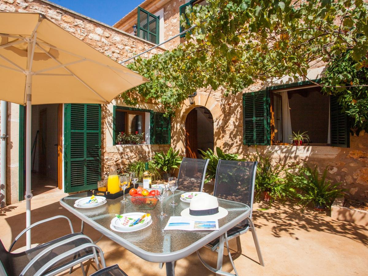 Villa Paula Llombarts Ngoại thất bức ảnh